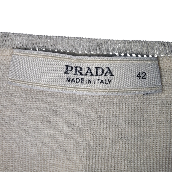 Prada Cream Plunge 3/4 Sleeve Blouse 100% Wool Size IT42 - Picture 3 of 5